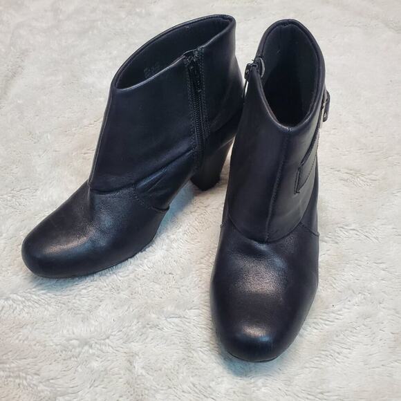 Clarks Black Leather Tige De Cuir Side Zipper Buckle Heeled Ankle Boots Shoe 8 M - Picture 9 of 12